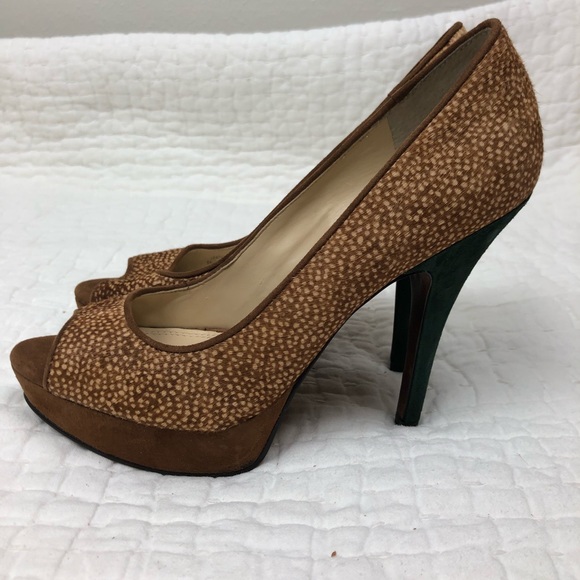 Peep Toed Heels with Emerald Heel - Picture 4 of 8